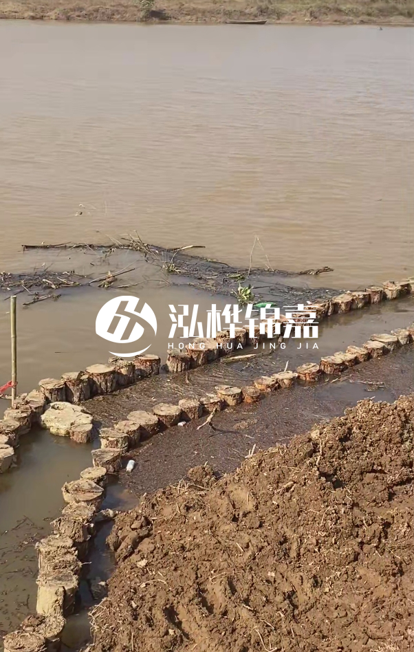 挖機(jī)挖淤泥一立方多少錢？長沙市清淤河道施工公司