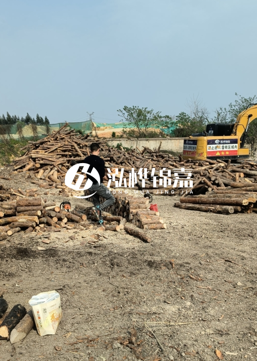 松木樁現(xiàn)貨供應(yīng)的廠家有哪些？泓樺錦嘉可以送山西嗎？