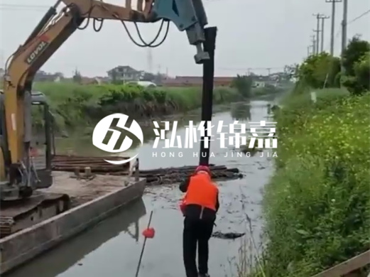 水挖打木樁專(zhuān)業(yè)團(tuán)隊(duì)泓樺錦嘉-最大可以打幾米的木樁？