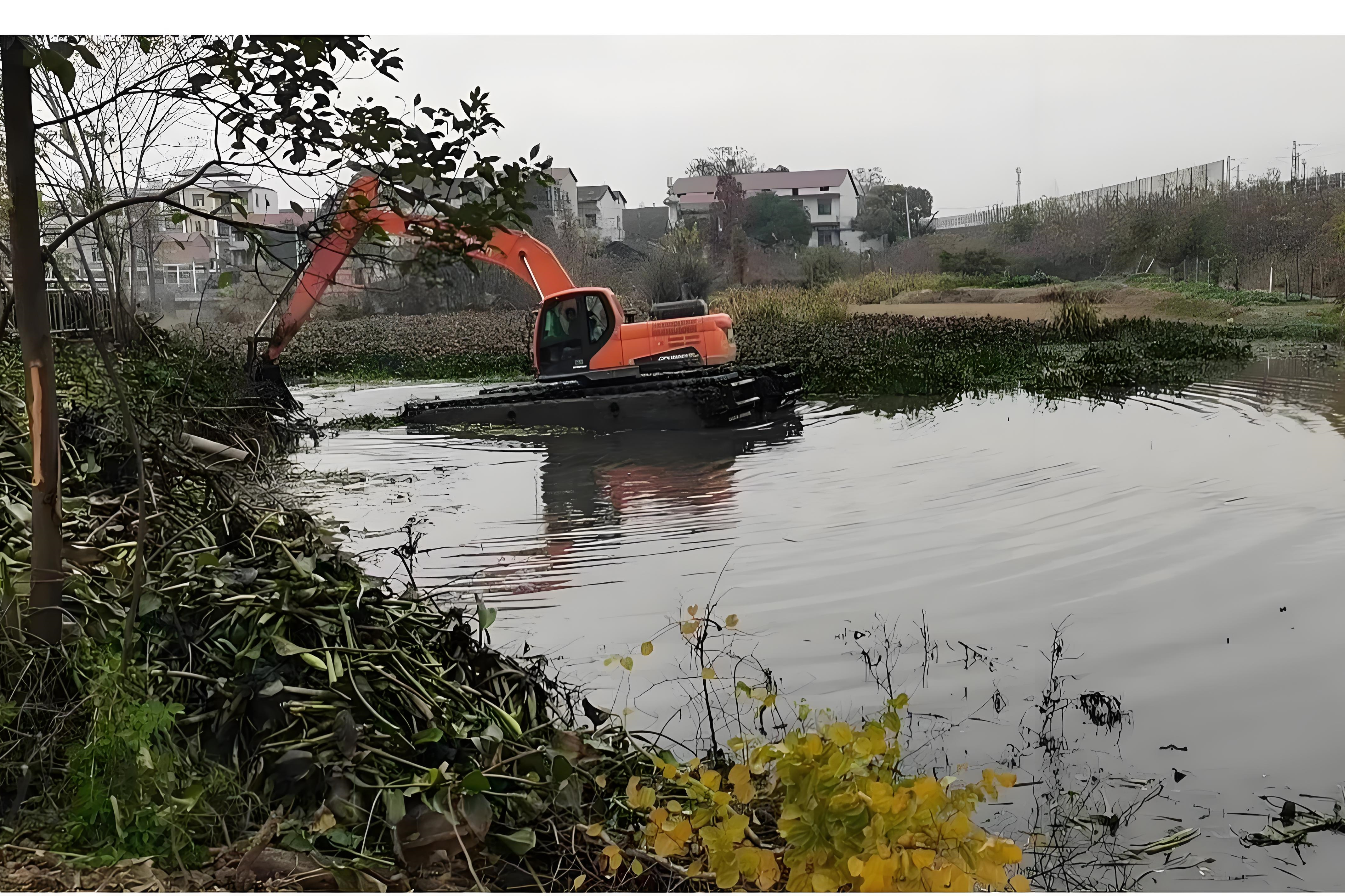 蕪湖水挖清淤團(tuán)隊(duì)泓樺錦嘉 - 挖機(jī)清淤的每立方米多少錢(qián)？