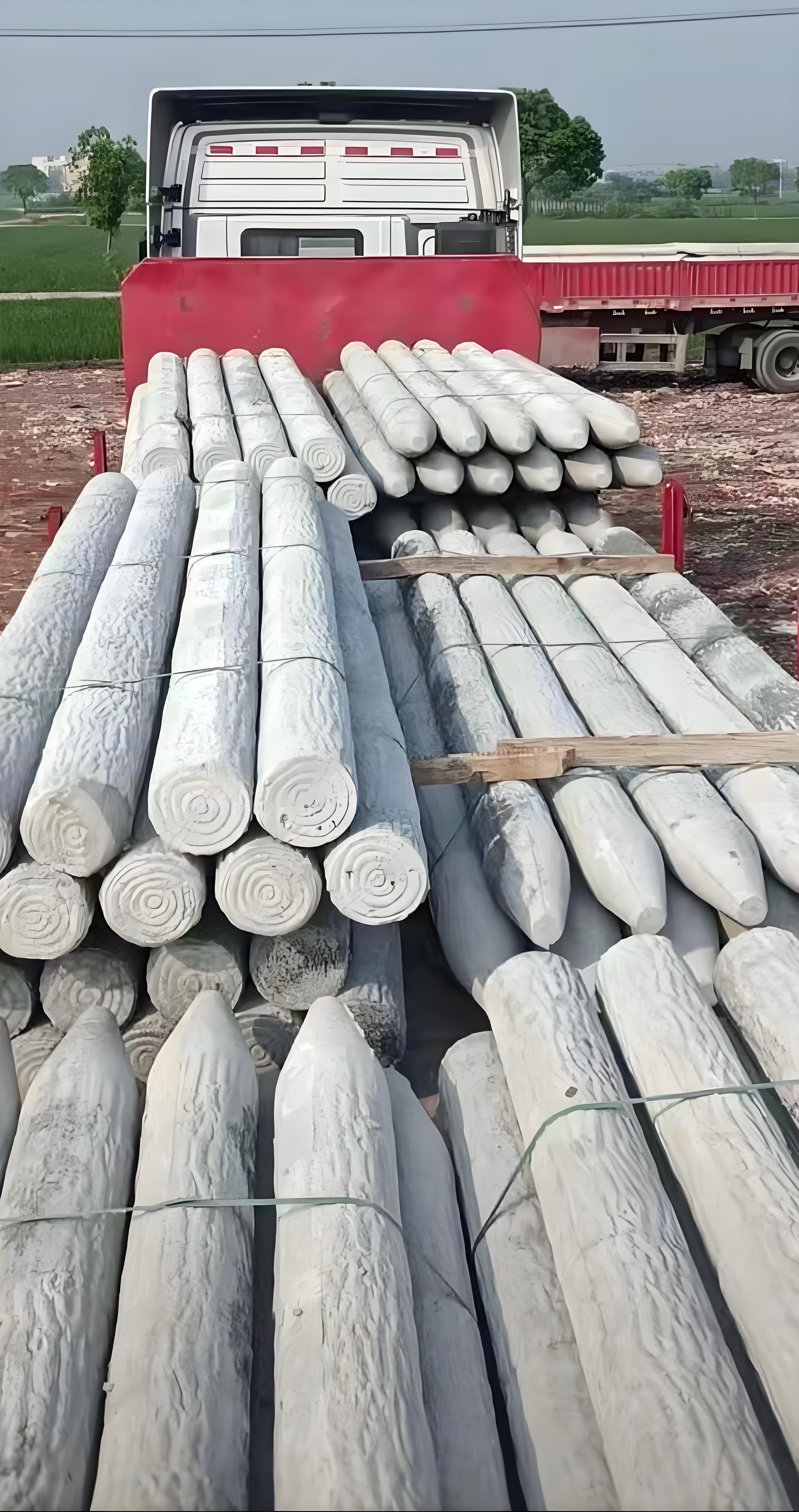 水泥樁廠家泓樺錦嘉-打仿木樁的施工流程是什么？