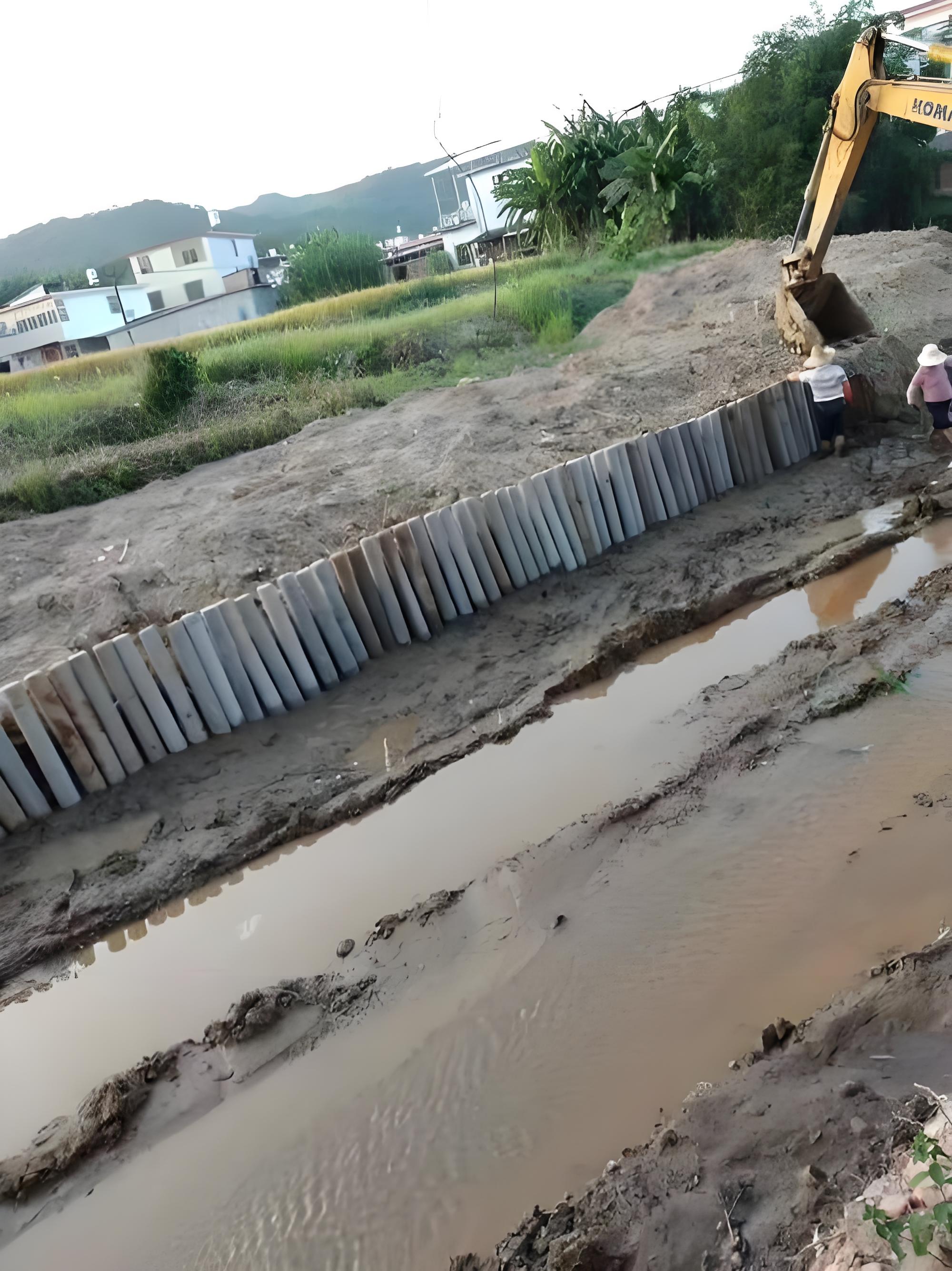 水泥樁廠家泓樺錦嘉-打水泥樁遇到軟土地基怎么加固？