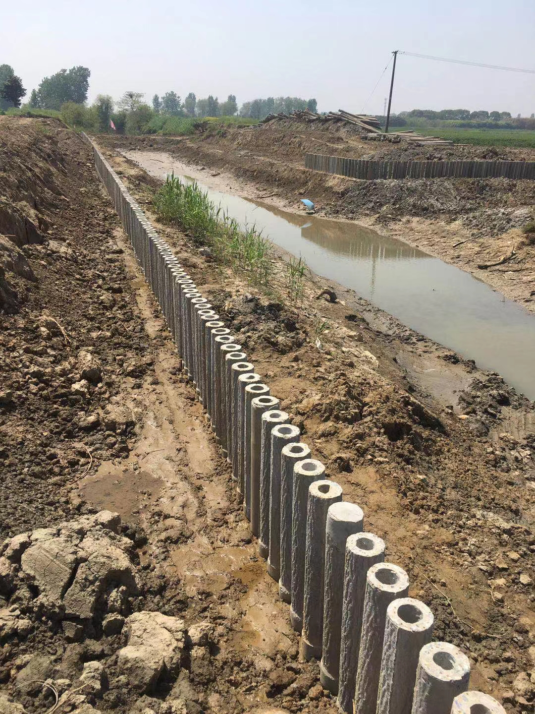 水泥仿木樁廠家泓樺錦嘉 - 混凝土圓樁施工前需要做試樁嗎？