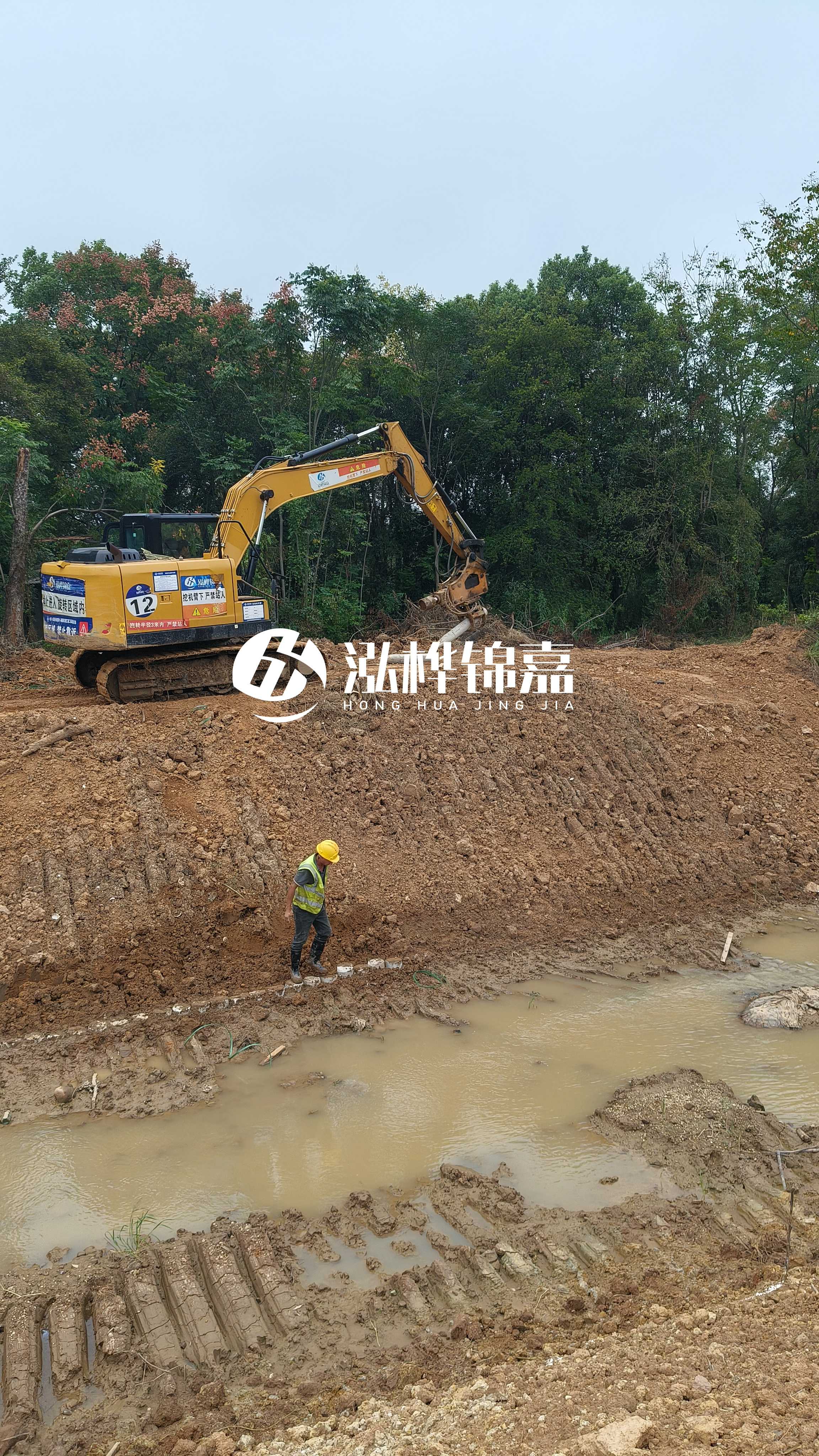 水泥仿木樁施工隊(duì)泓樺錦嘉 - 公園景觀用的水泥仿木樁一般選什么規(guī)格？