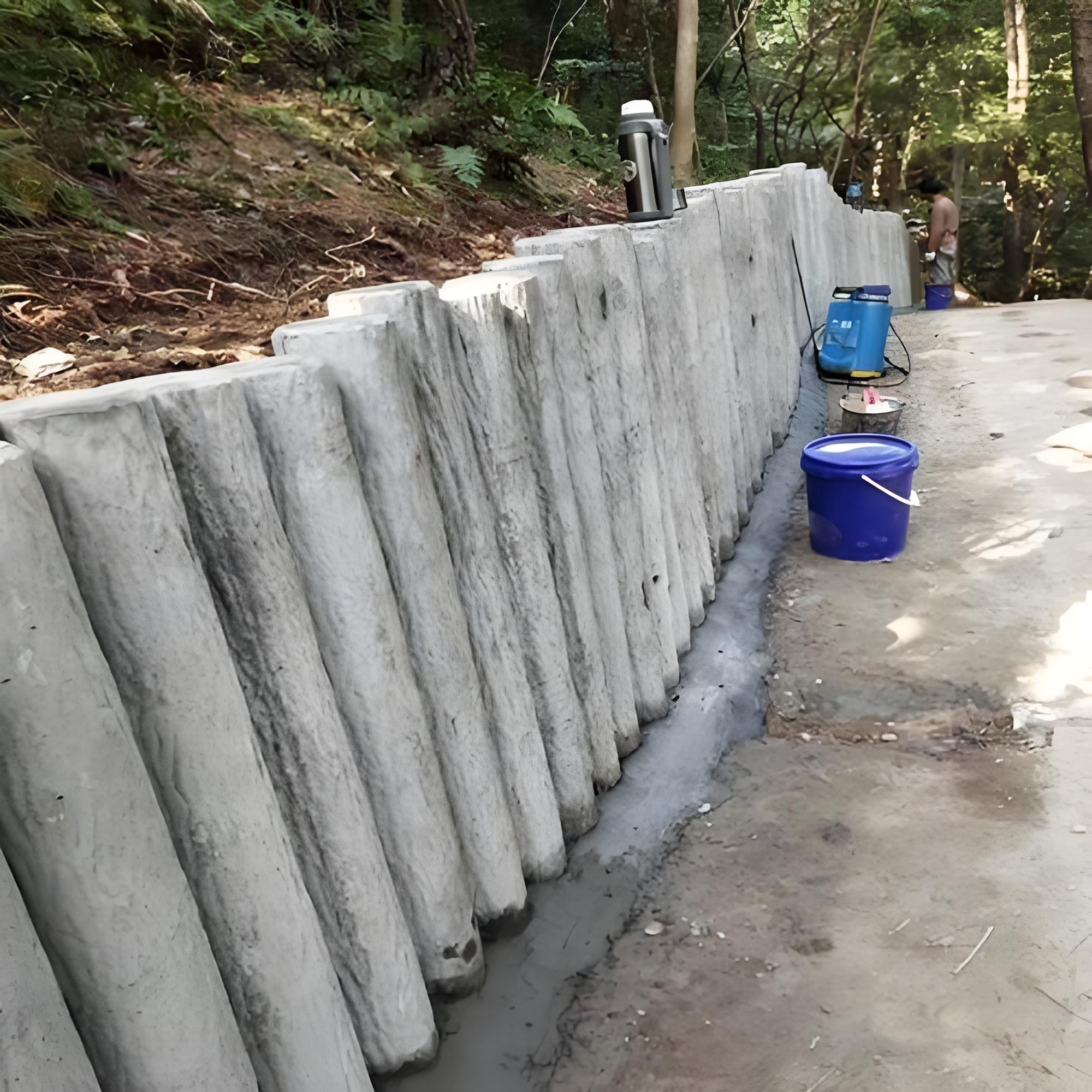 水泥仿木樁施工隊泓樺錦嘉-水泥仿木樁的防腐性能比真木樁好嗎？